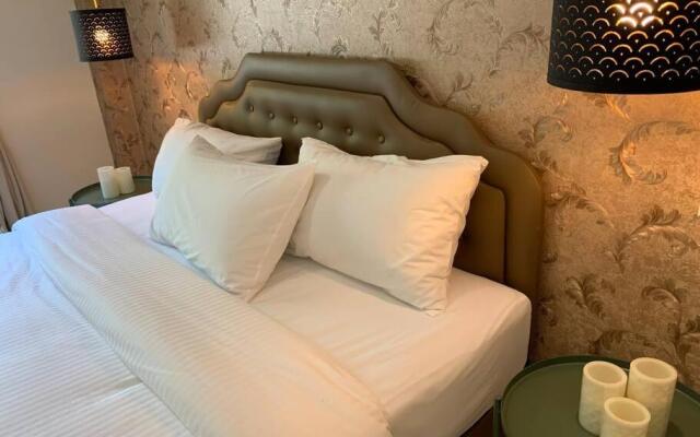 W house Ranong 2bedroom villa 8/9