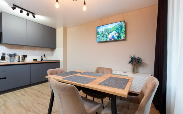 Апартаменты на улице Крайнего 37