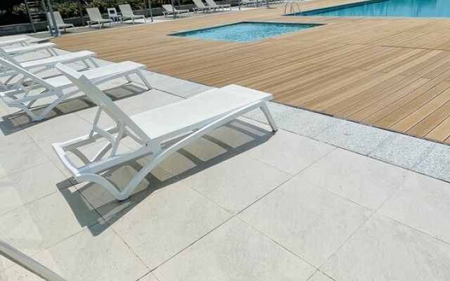 4 bedroom with pool with best view