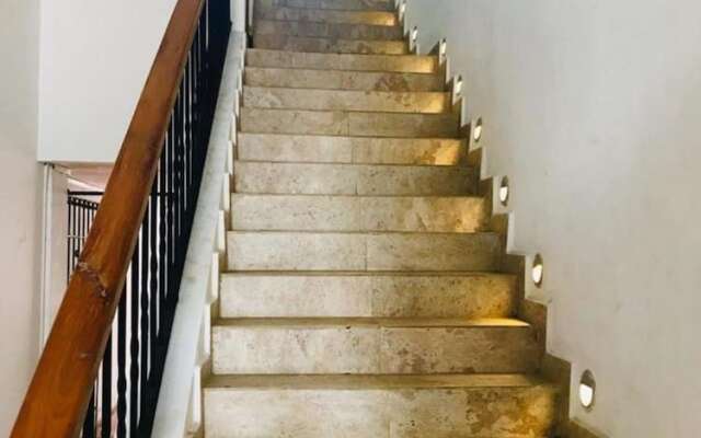 2C2-2 Apartamento en la Ciudad Antigua