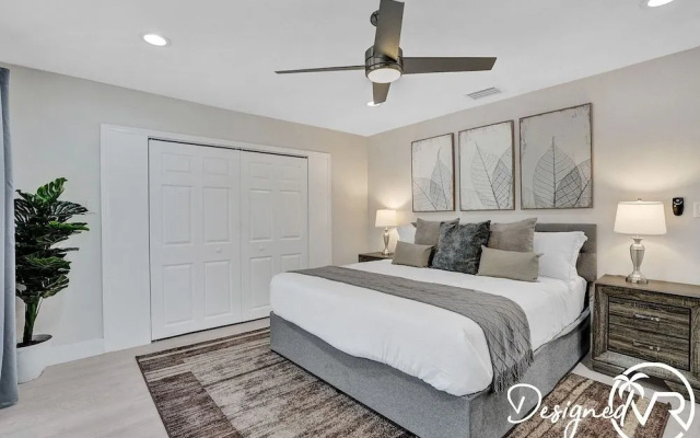 Modern 7 Br With Private Heated Pool