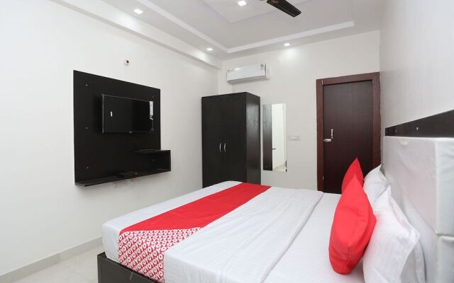 OYO 37381 Hotel The Elite Inn