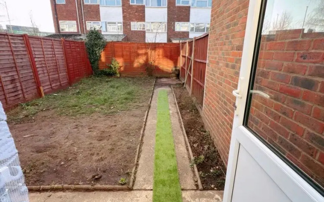Cozy one bed Apartment Near Heathrow