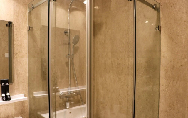 Comfort 2Br At Sudirman Suites Apartment