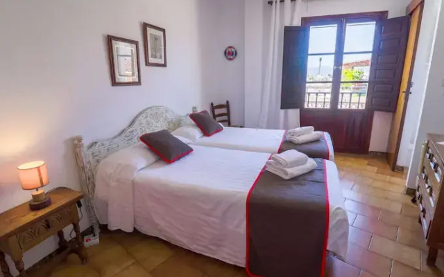 Pensión Sevillano