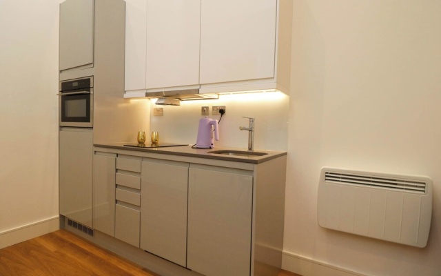 Flat 53
