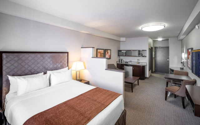 Acclaim Calgary Airport