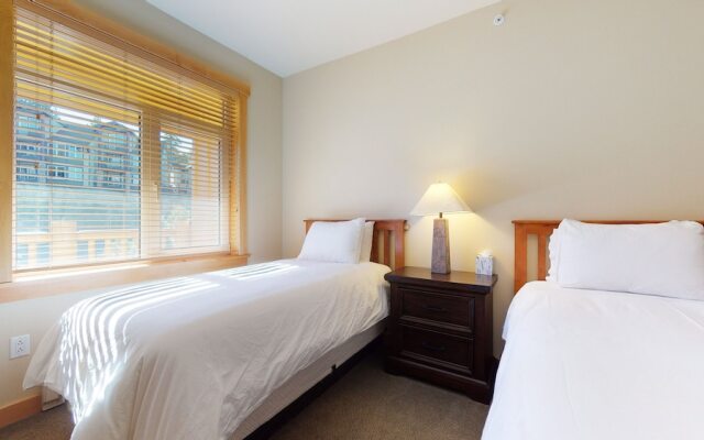 Sunstone 308 Ski-in Ski-out, Great Complex Amenities, Mountain Views by Redawning