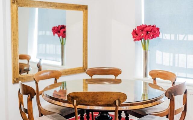 Beautiful Home in Chelsea Embankment, 3 Guests
