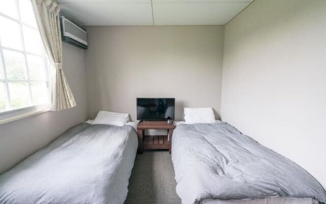 Guesthouse leaf