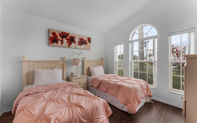 Superb pool villa near Disney, Kissimmee, US