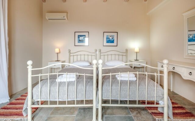 Mastrogiannis villa Myrtia