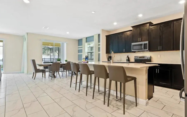 Storey Lake 6BR Cozy Home Private Pool Near Disney