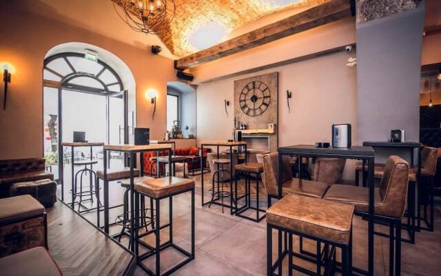 Teatro Suite & Rooms