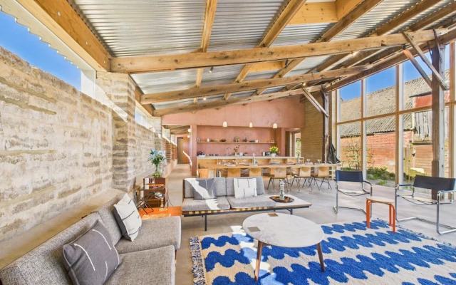 South Barns a Spacious Barn Conversion Near Cowes