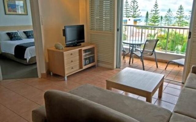 Mariner Shores Resort & Beach Club