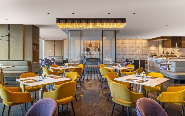 Hilton Shenzhen World Exhibition & Convention Center