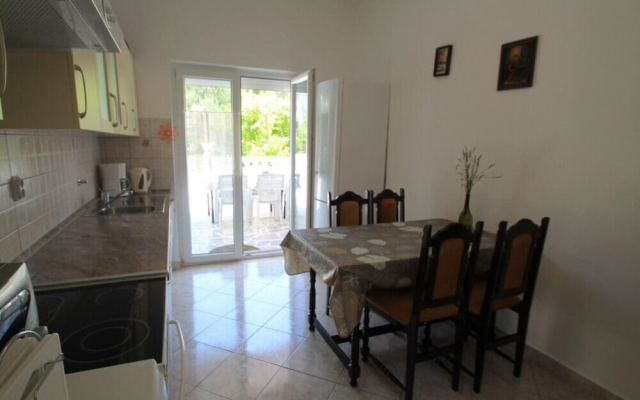 Mili - 250 m From sea - A1 Marjetka