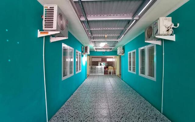 Oyo 3348 Minimalis Residence