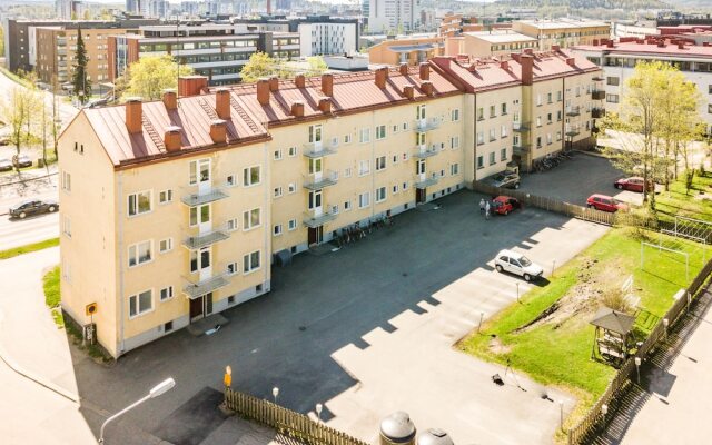 Local Nordic Apartments - Brown Bear