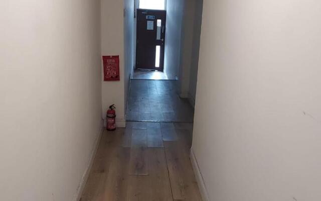 Lovely 3-bed Apartment in Parkgate Rotherham