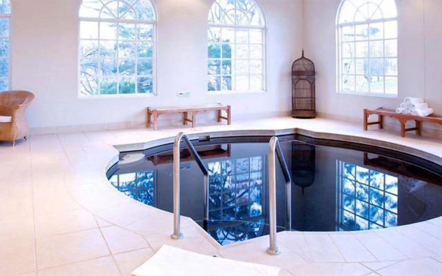 Milton Park Country House Hotel & Spa