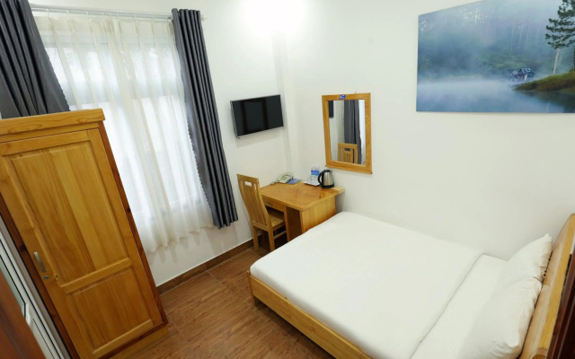 Maxim Hotel – Guest Rooms – Da Lat