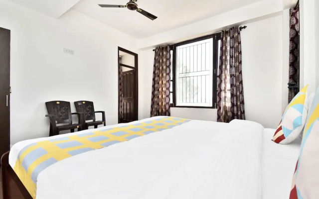 OYO 13878 Home Spacious 3BHK Kumarhatti