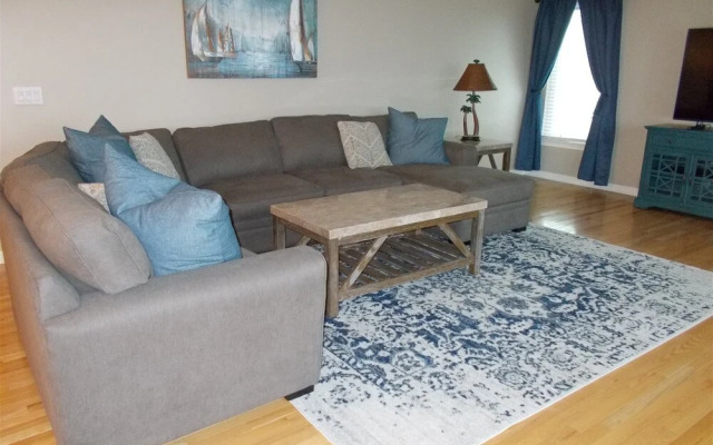 Wc7504 Ocean Avenue, Unit 201