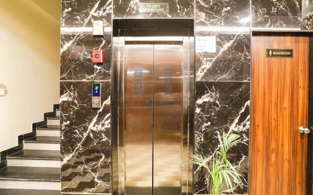 Fabhotel Prime Diamond Palace