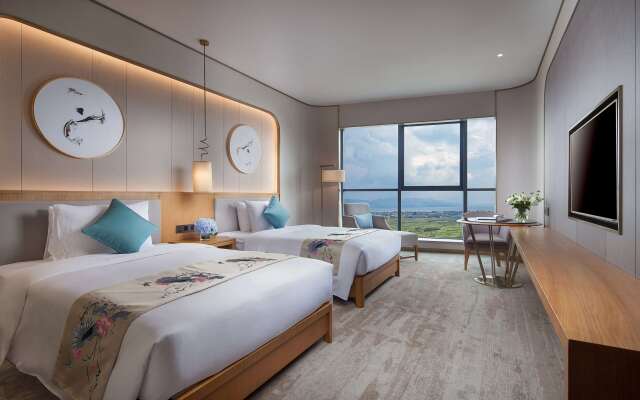 Ramada Plaza Fuxian Lake