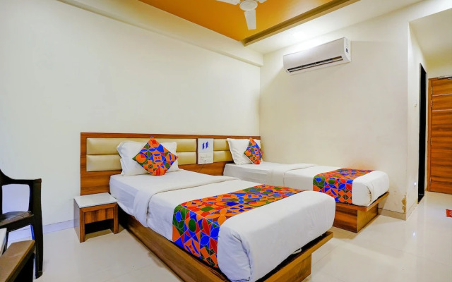 Fabhotel Ramjis Residency