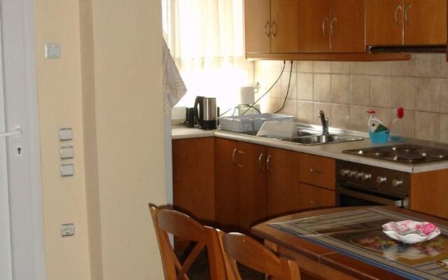 Bozikis Apartments & Studios