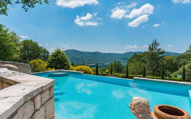 Borgo Paradiso 4 2 in Ciciano