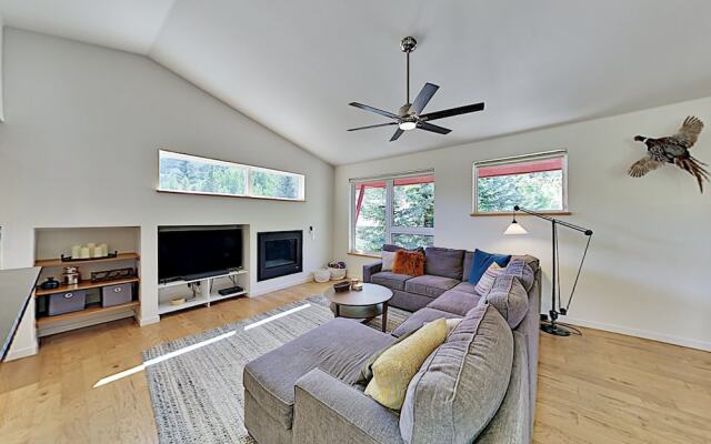 56pcbbto 3 Bedroom Duplex