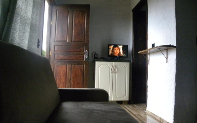 ICE POINT SURF HOUSES Praia do Rosa