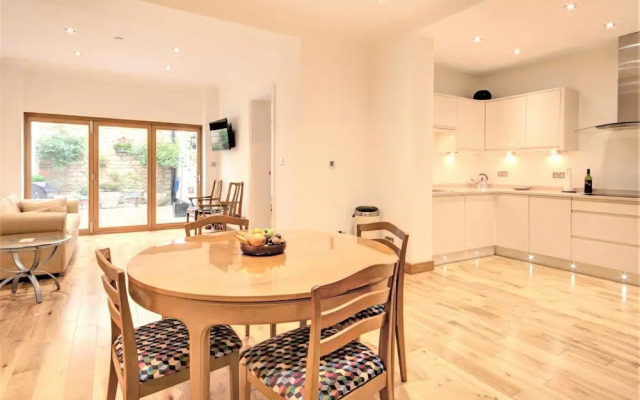 Luxury Apartments - Rodney Road