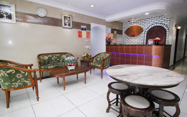 Rose Cottage Hotel Taman Daya