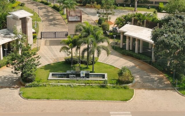 Spree Resort at Century Wintersun