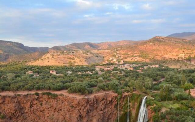 Terrasse Des Cascades