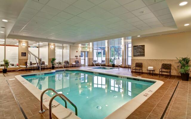 Hilton Garden Inn Woodbridge