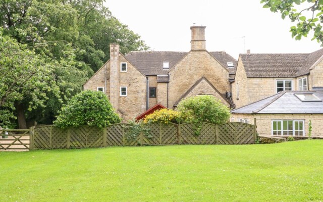 South Hill Farmhouse