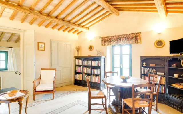 Spacious Villa in Sermugnano With Private Swimming Pool