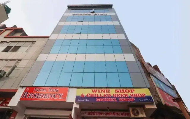 Hotel Royal Plaza BY OYO Rooms
