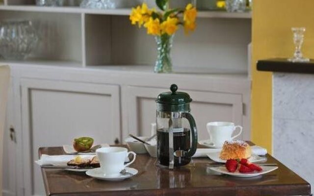 Lios Na Manach Farmhouse B&B