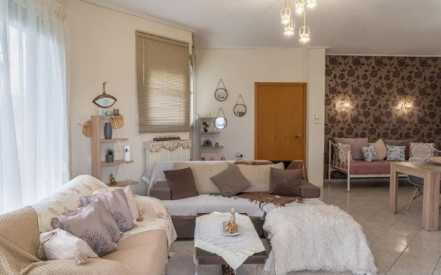 Estell s Sweet Luxury House