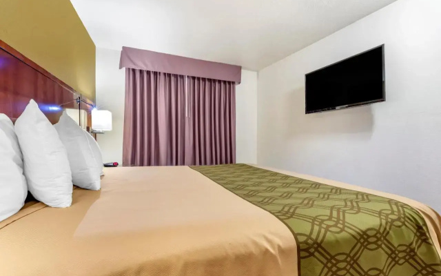 Rose City Inn & Suites