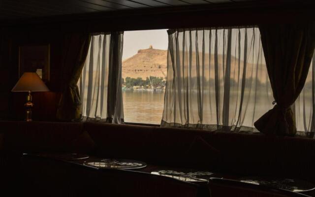 Nile Cruise Luxor Aswan 3,4 and 7 nights