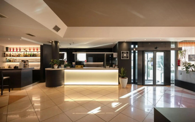 Noventa Hotel