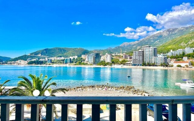 Seaview Apartments Rafailovici